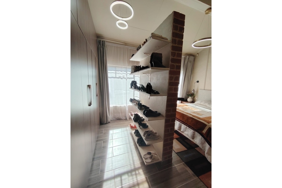 4 Bedroom Property for Sale in Moreleta Park Gauteng