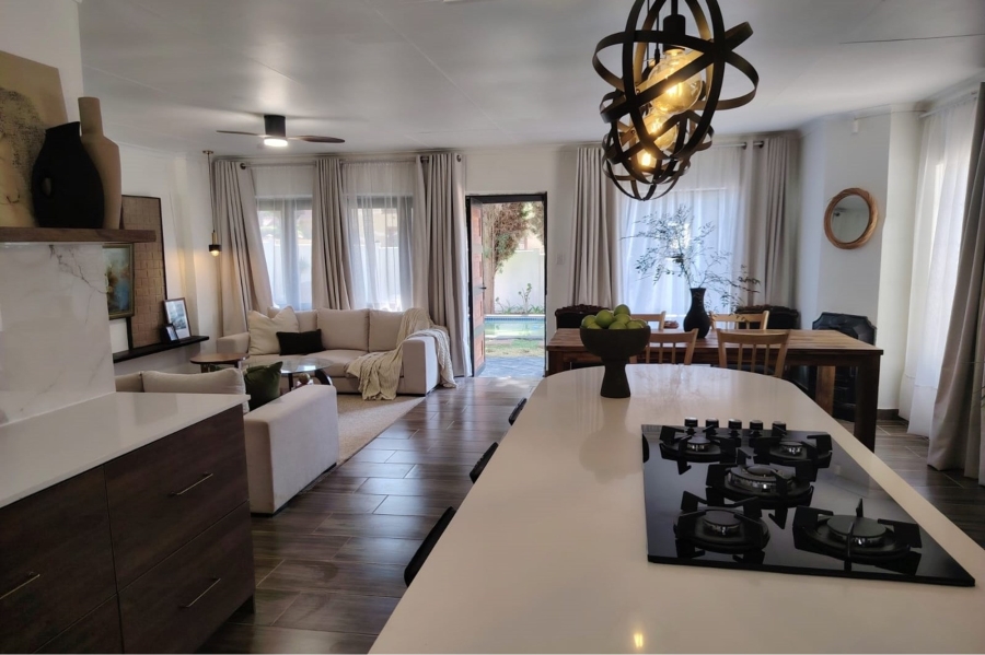 4 Bedroom Property for Sale in Moreleta Park Gauteng