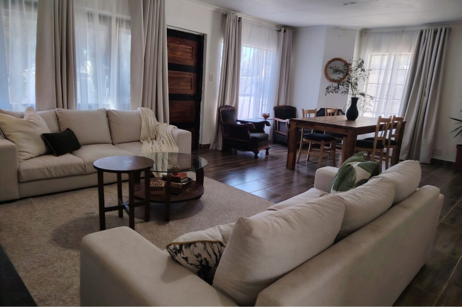 4 Bedroom Property for Sale in Moreleta Park Gauteng