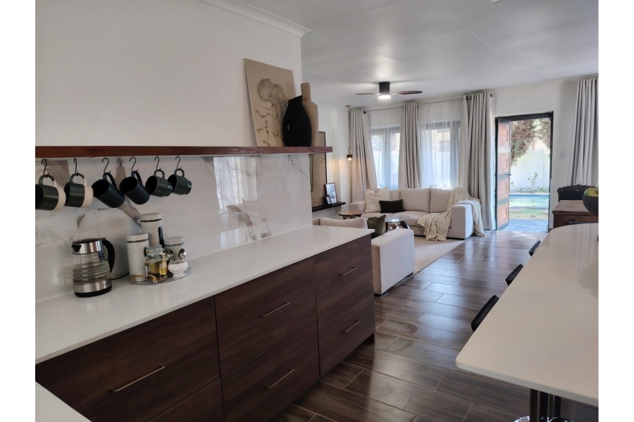 4 Bedroom Property for Sale in Moreleta Park Gauteng