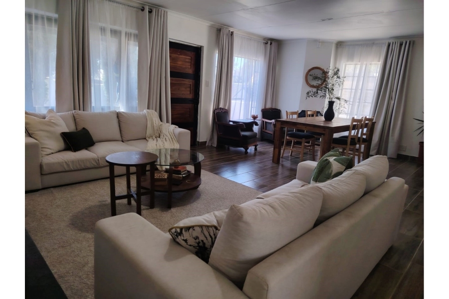 4 Bedroom Property for Sale in Moreleta Park Gauteng