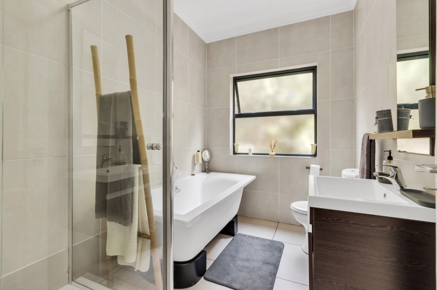 2 Bedroom Property for Sale in Fourways Gauteng