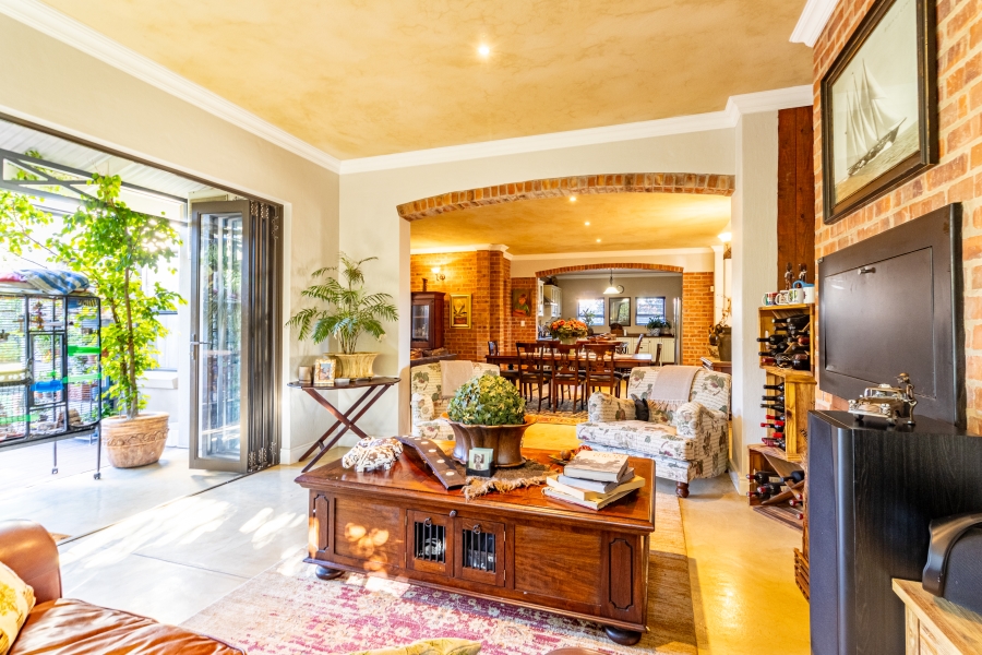 4 Bedroom Property for Sale in The Ridge Gauteng