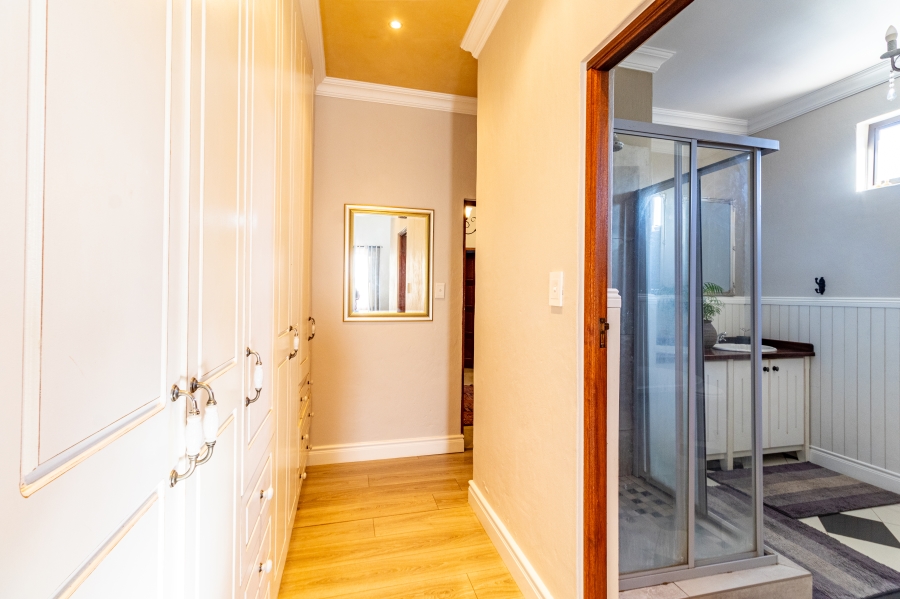 4 Bedroom Property for Sale in The Ridge Gauteng