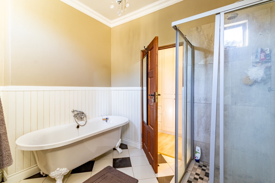 4 Bedroom Property for Sale in The Ridge Gauteng