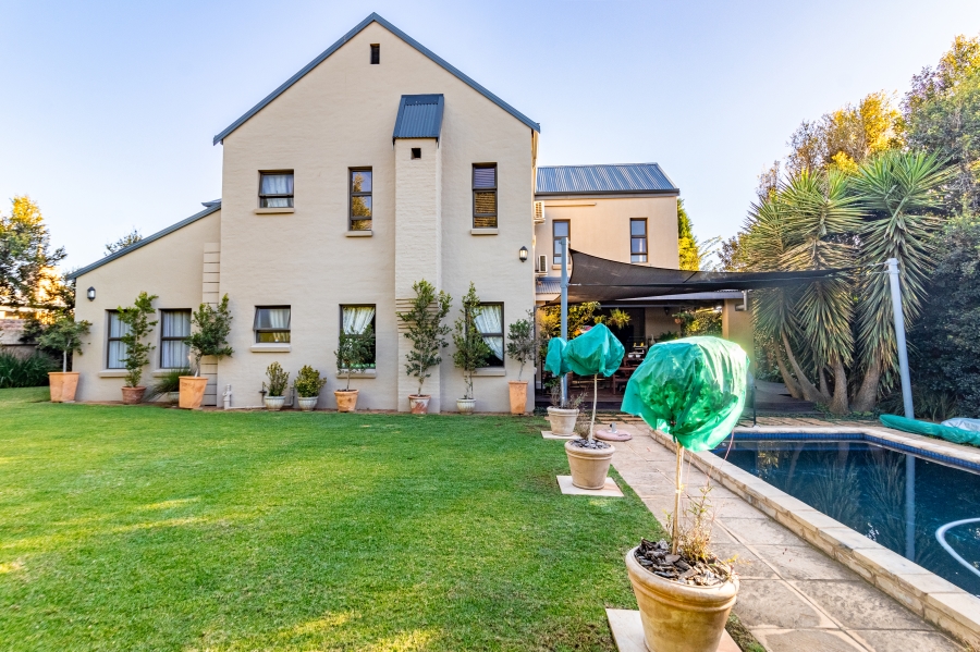 4 Bedroom Property for Sale in The Ridge Gauteng