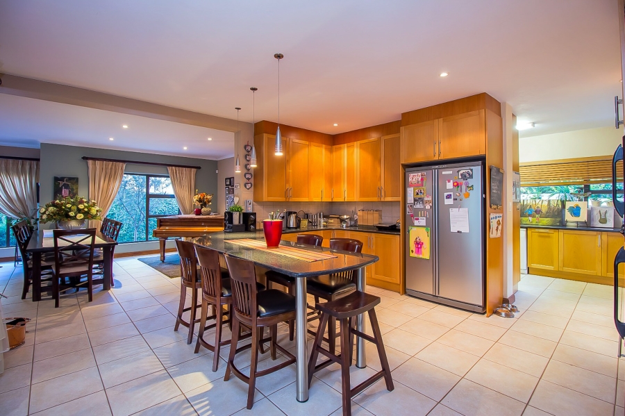 4 Bedroom Property for Sale in Bronberg Gauteng