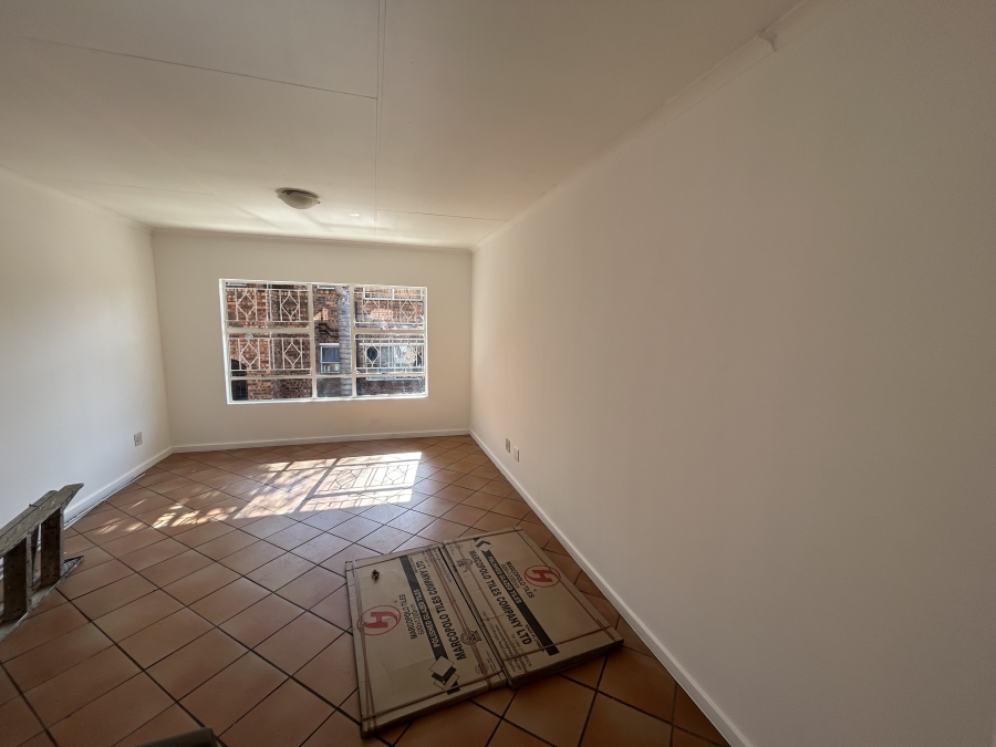 2 Bedroom Property for Sale in Vorna Valley Gauteng