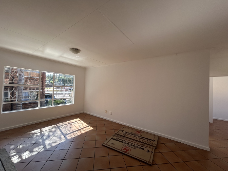 2 Bedroom Property for Sale in Vorna Valley Gauteng
