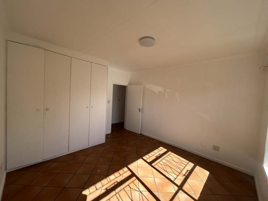 2 Bedroom Property for Sale in Vorna Valley Gauteng