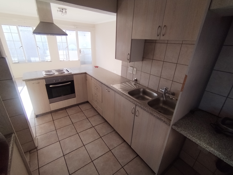 2 Bedroom Property for Sale in Edendale Gauteng