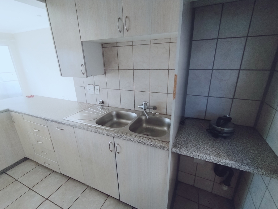 2 Bedroom Property for Sale in Edendale Gauteng