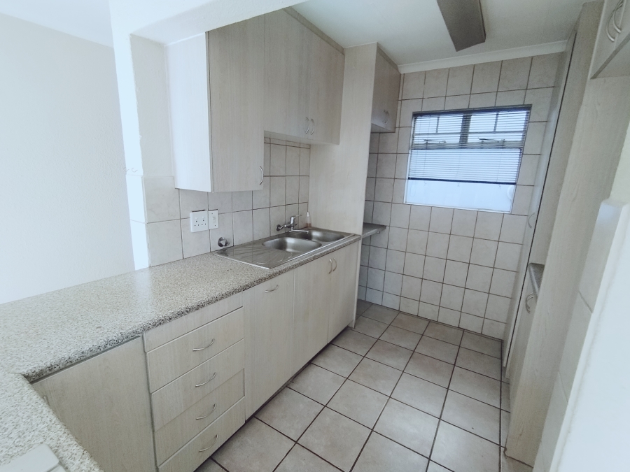 2 Bedroom Property for Sale in Edendale Gauteng