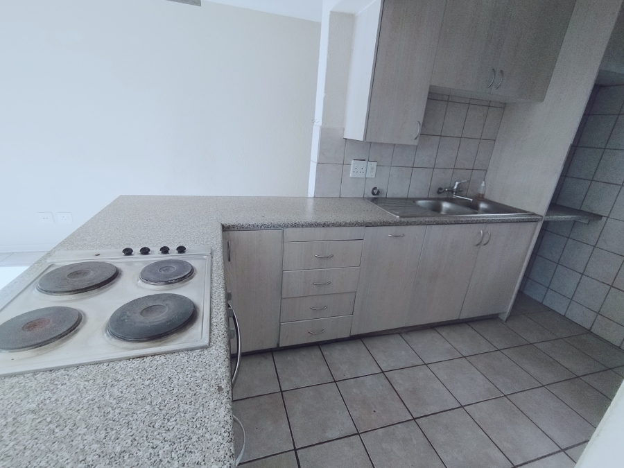2 Bedroom Property for Sale in Edendale Gauteng