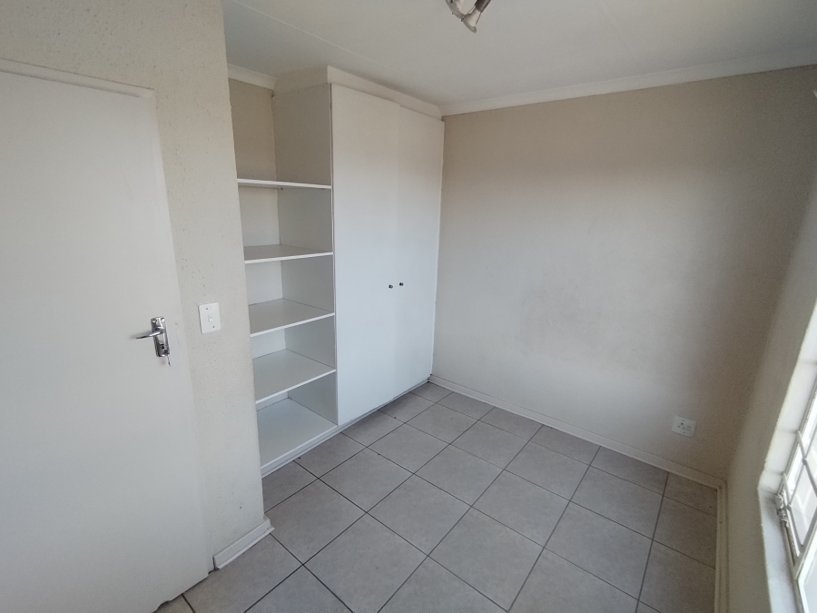 2 Bedroom Property for Sale in Edendale Gauteng