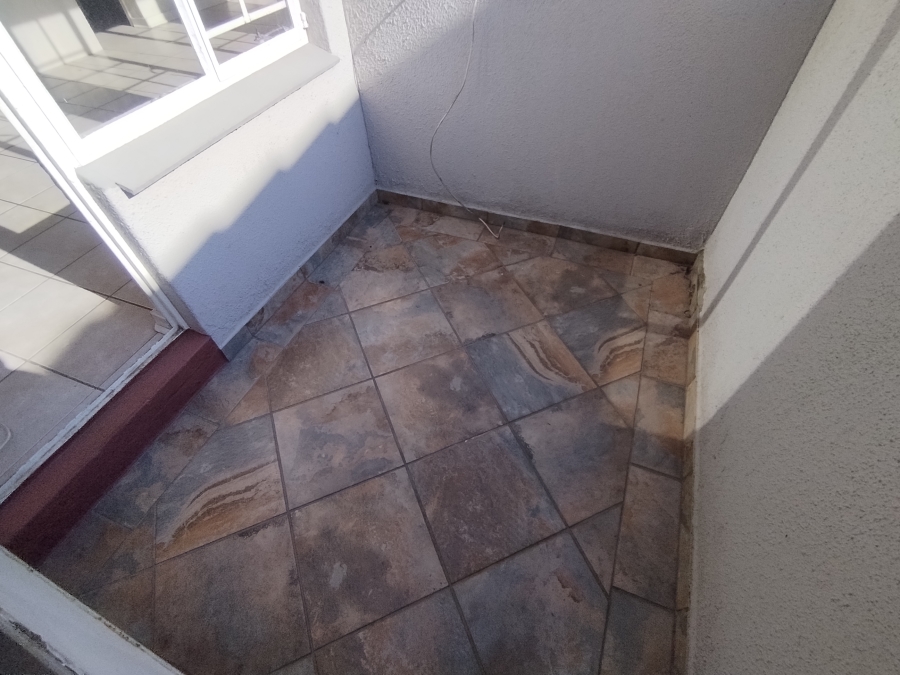 2 Bedroom Property for Sale in Edendale Gauteng