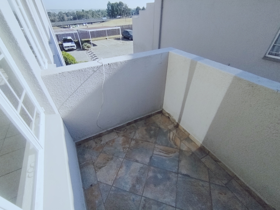 2 Bedroom Property for Sale in Edendale Gauteng