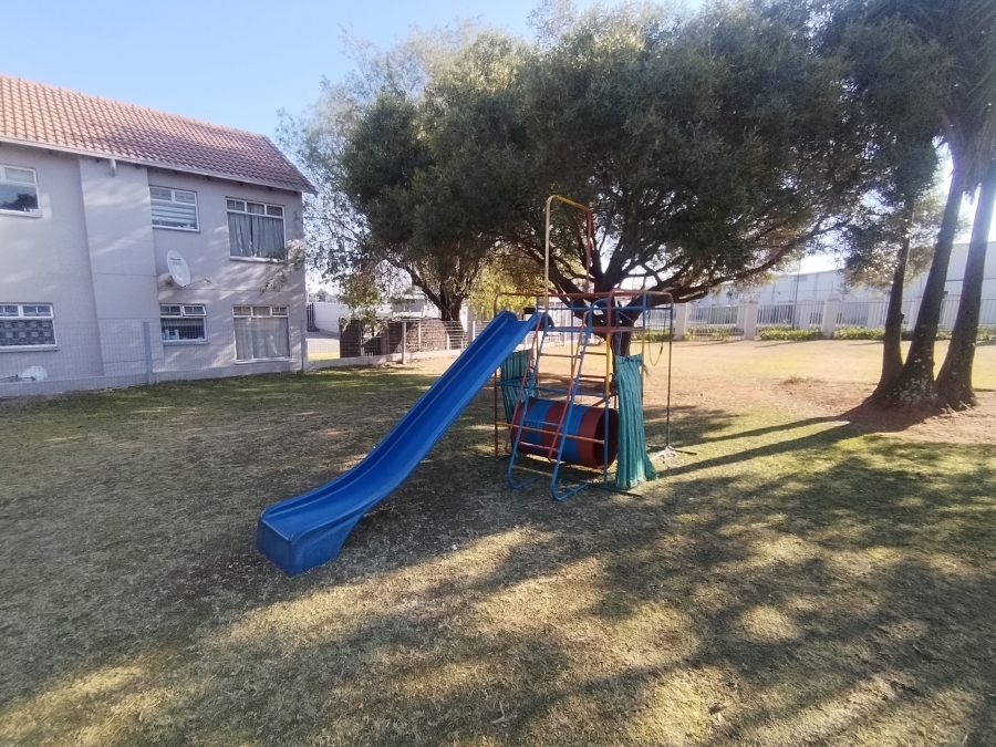 2 Bedroom Property for Sale in Edendale Gauteng