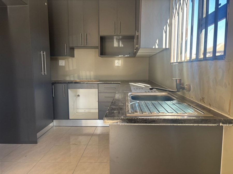 2 Bedroom Property for Sale in Powerville Gauteng