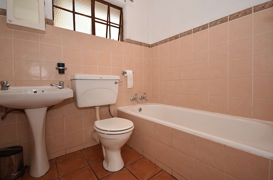 4 Bedroom Property for Sale in Olivedale Gauteng