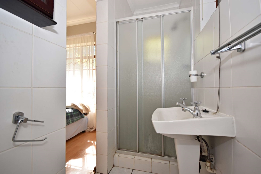 4 Bedroom Property for Sale in Olivedale Gauteng