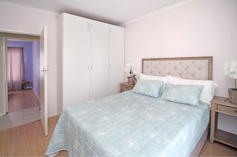 To Let 3 Bedroom Property for Rent in Thatchfield Cresent Gauteng