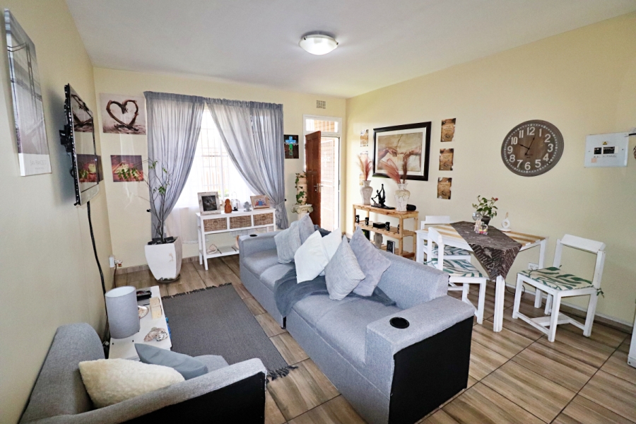 2 Bedroom Property for Sale in Sunnyridge Gauteng