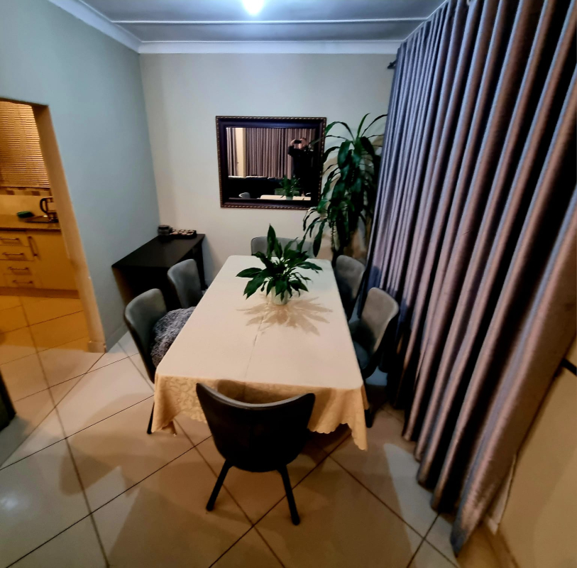 3 Bedroom Property for Sale in Sunnyridge Gauteng