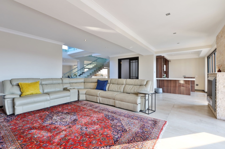 5 Bedroom Property for Sale in Waterfall Country Estate Gauteng