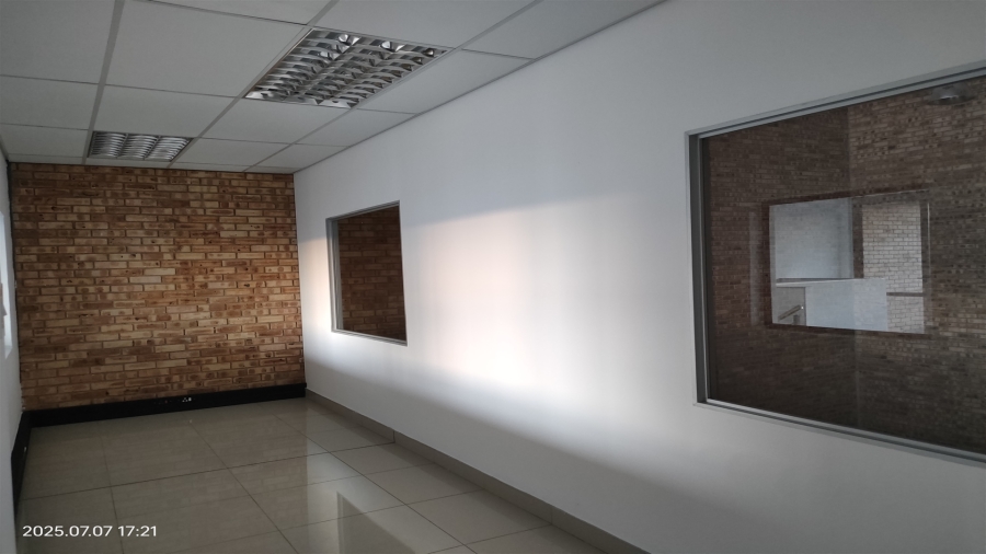 To Let commercial Property for Rent in North Riding Gauteng