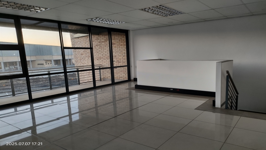 To Let commercial Property for Rent in North Riding Gauteng