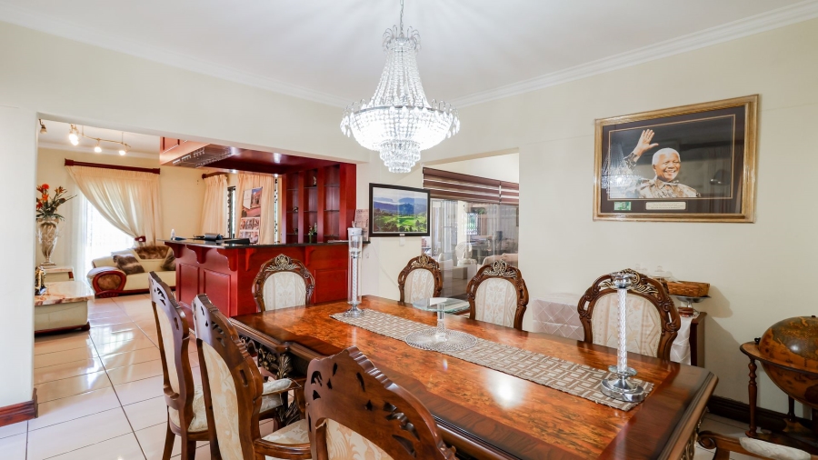5 Bedroom Property for Sale in Bryanston Gauteng