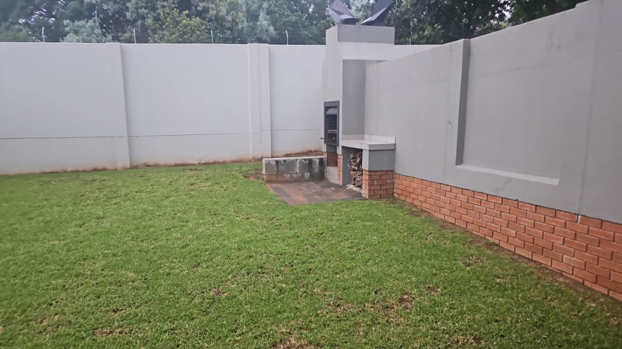 3 Bedroom Property for Sale in Carlswald Gauteng