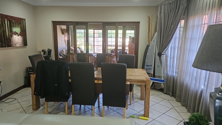 4 Bedroom Property for Sale in Wierda Park Gauteng