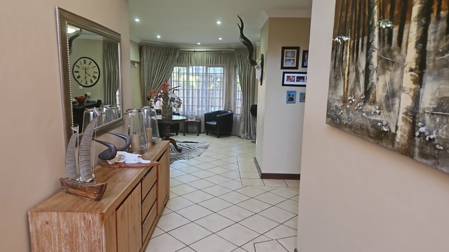 4 Bedroom Property for Sale in Wierda Park Gauteng