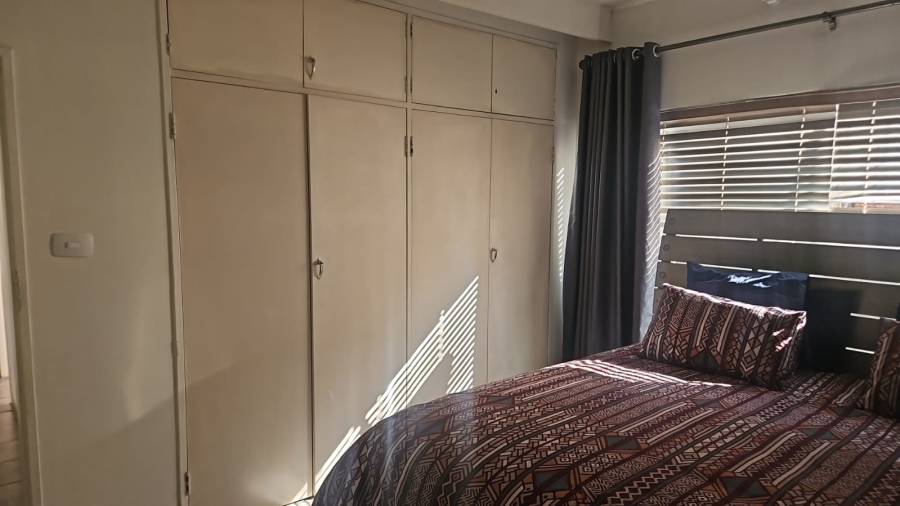 4 Bedroom Property for Sale in Wierda Park Gauteng
