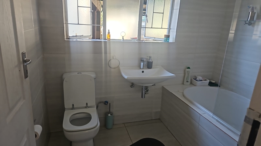 4 Bedroom Property for Sale in Wierda Park Gauteng
