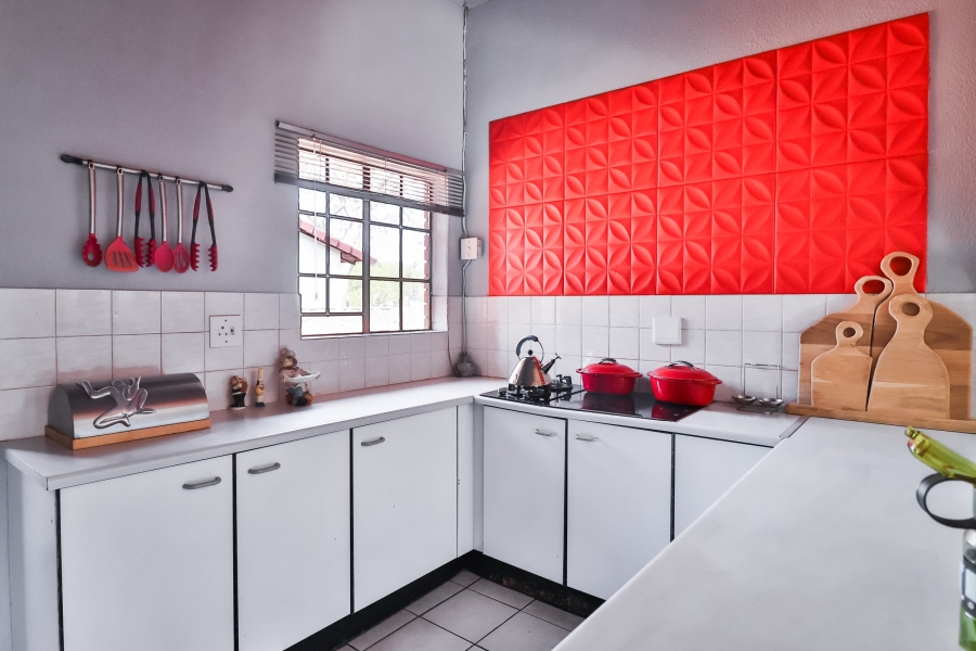4 Bedroom Property for Sale in Country View Gauteng