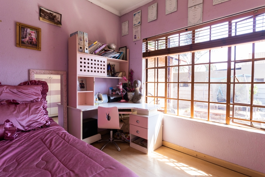 4 Bedroom Property for Sale in Country View Gauteng