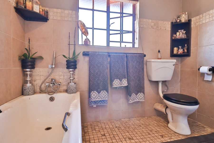 4 Bedroom Property for Sale in Country View Gauteng
