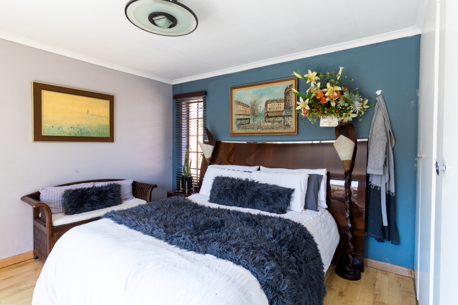 4 Bedroom Property for Sale in Country View Gauteng