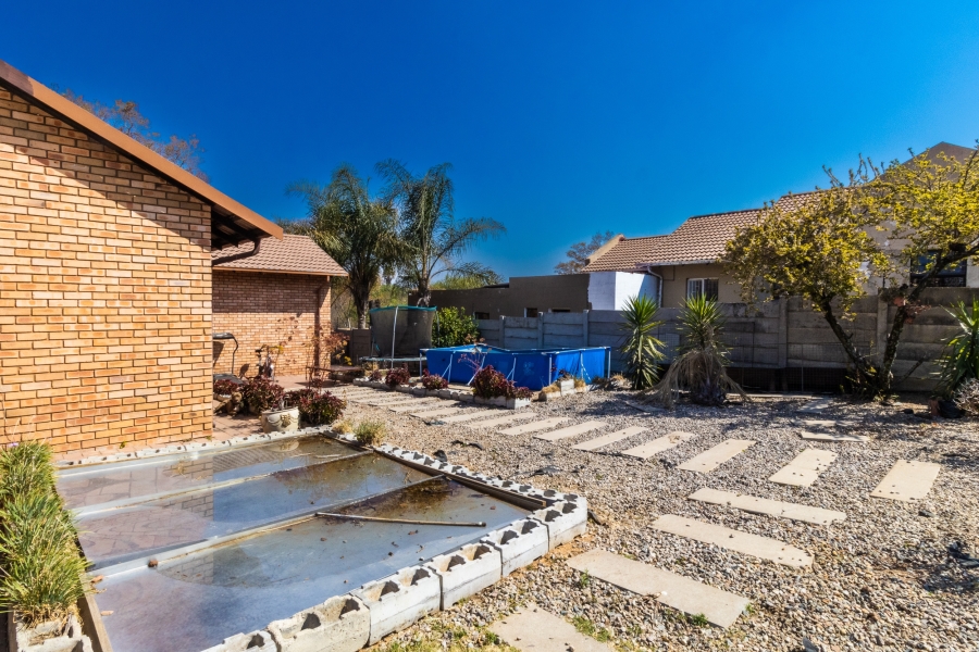 4 Bedroom Property for Sale in Country View Gauteng