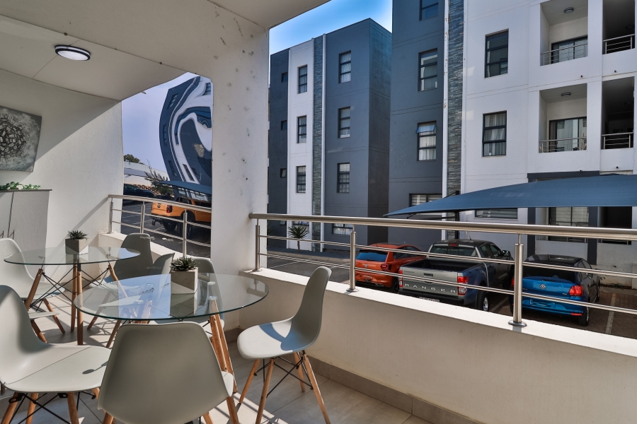 2 Bedroom Property for Sale in Erand Gardens Gauteng