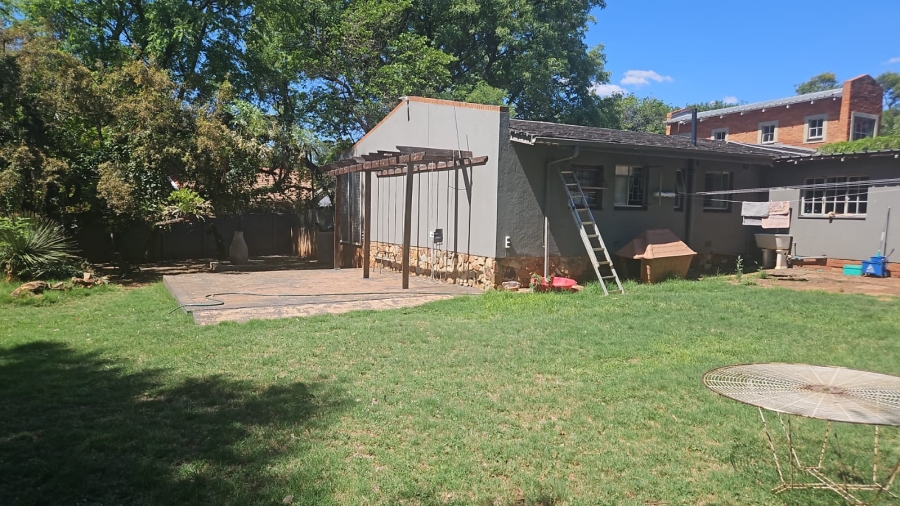 4 Bedroom Property for Sale in Eldoraigne Gauteng