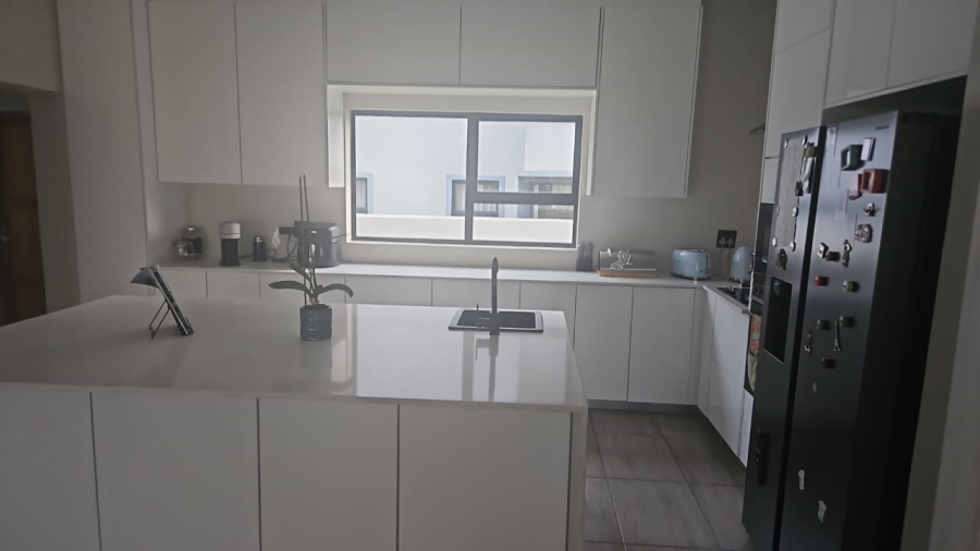 4 Bedroom Property for Sale in Blue Valley Golf Estate Gauteng