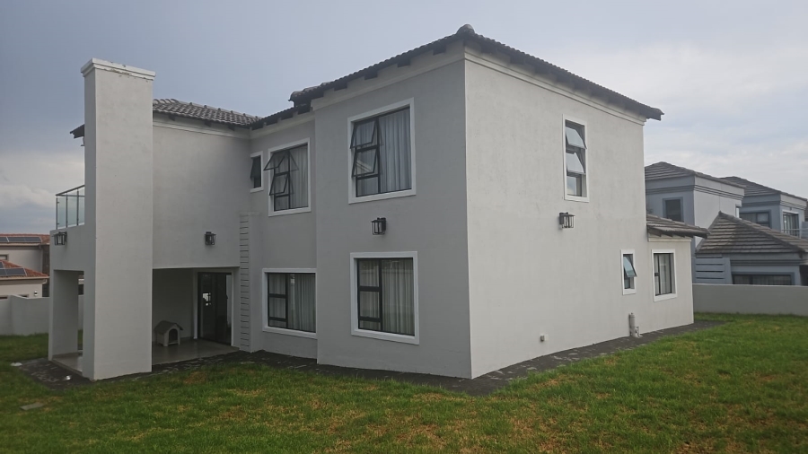 4 Bedroom Property for Sale in Blue Valley Golf Estate Gauteng