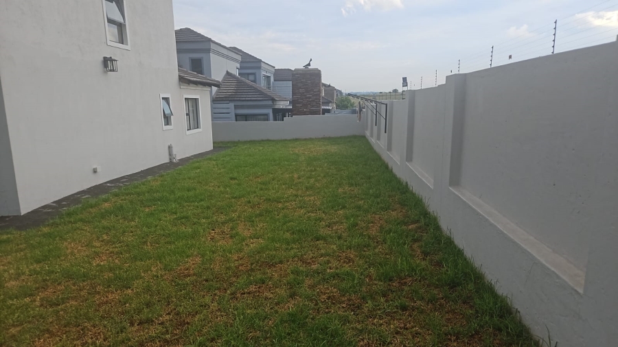 4 Bedroom Property for Sale in Blue Valley Golf Estate Gauteng