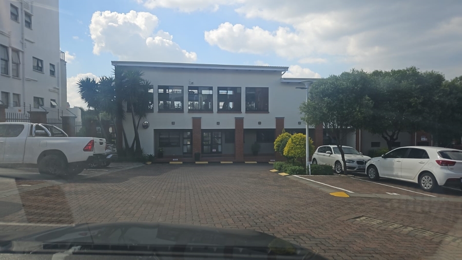 2 Bedroom Property for Sale in Greenstone Hill Gauteng