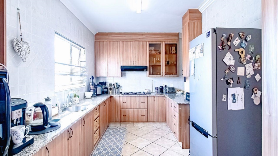 3 Bedroom Property for Sale in The Wilds Gauteng