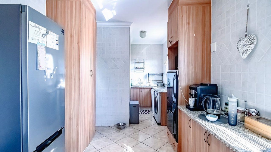 3 Bedroom Property for Sale in The Wilds Gauteng